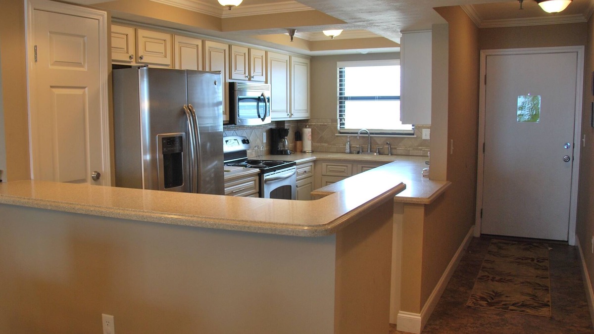 Navarre Beach Condo | Emerald Surf, 507, Great Top Floor Unit For Couples And Families!