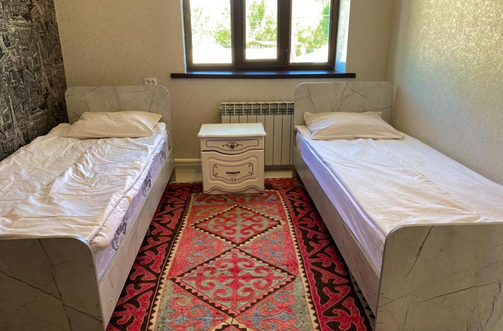 Kochkor Bed & Breakfast | Emil Guest House