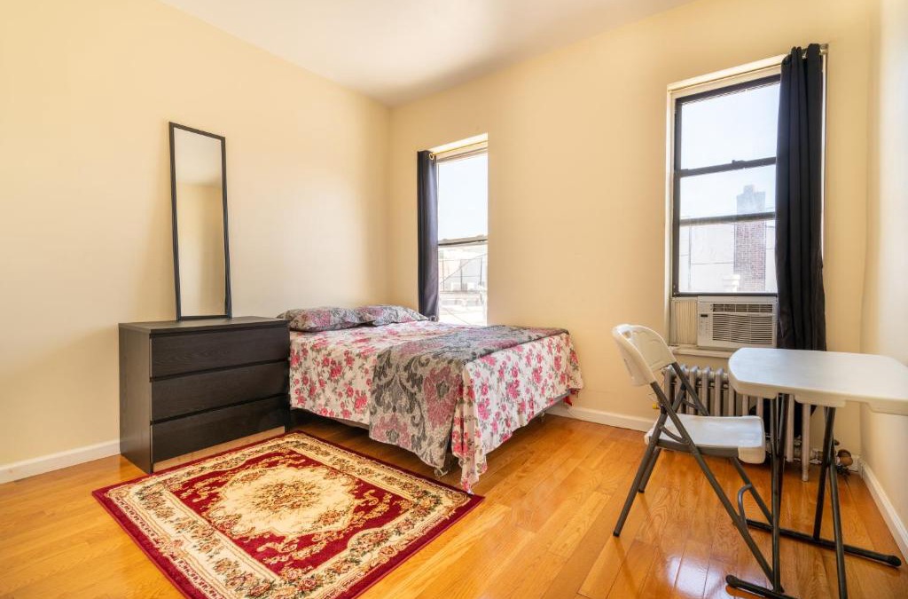 Crown Heights House | Empire Blvd Guest House