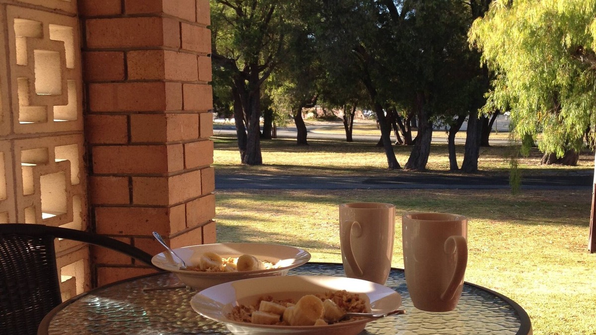 Emu Point Cottage | Emu Point Beach Cottages: Cockleshell Cottage -pet friendly accommodation