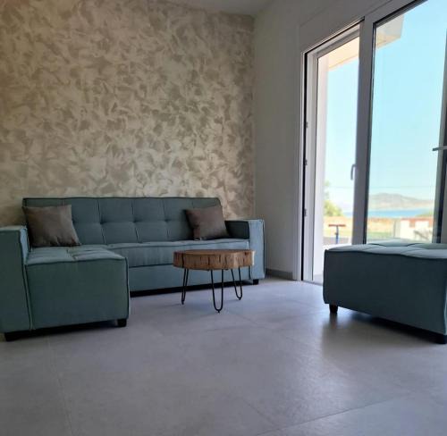 Xifias Apartment | EmvaSea Seaside apartment