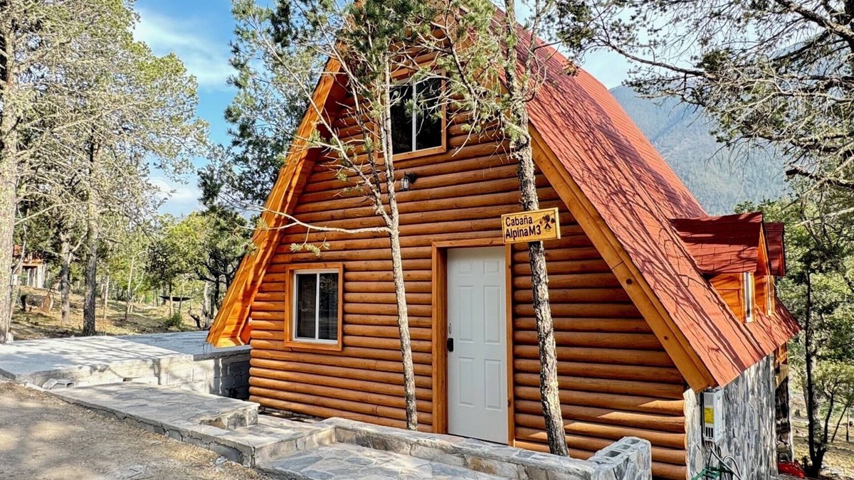 Arteaga House | Encantadora Cabaña Alpina M3 con 2 recamaras en los Lirios