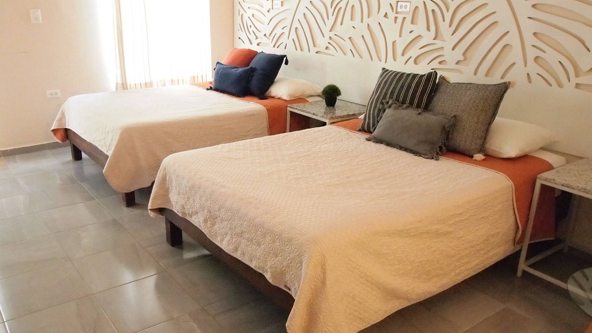 Zona Paseo Montejo Apartment | Encantadora Suite, en la Mejor Zona de Paseo Montejo. En el Barrio Gastronómico