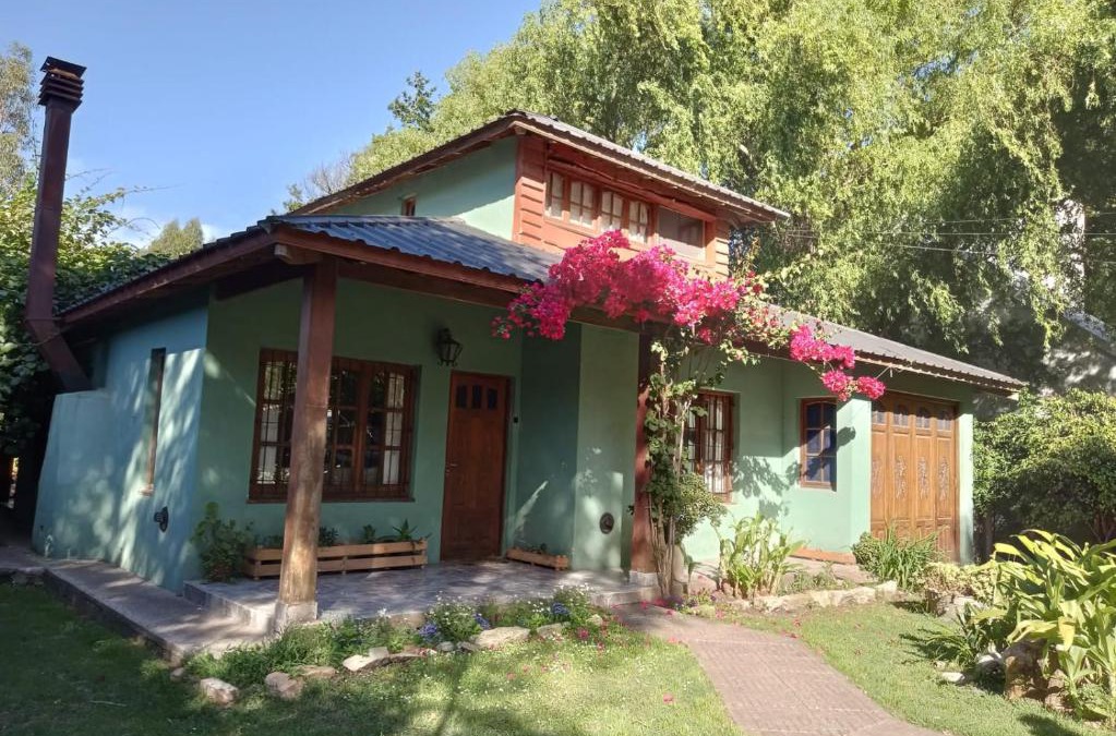 Bosque Peralta Ramos House | ENCANTO DEL BOSQUE Casa Bosque Peralta Ramos