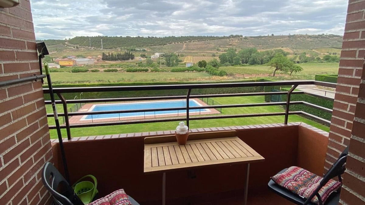 Fuenmayor Apartment | "encanto en La Rioja: Moderno Apto en Fuenmayor"