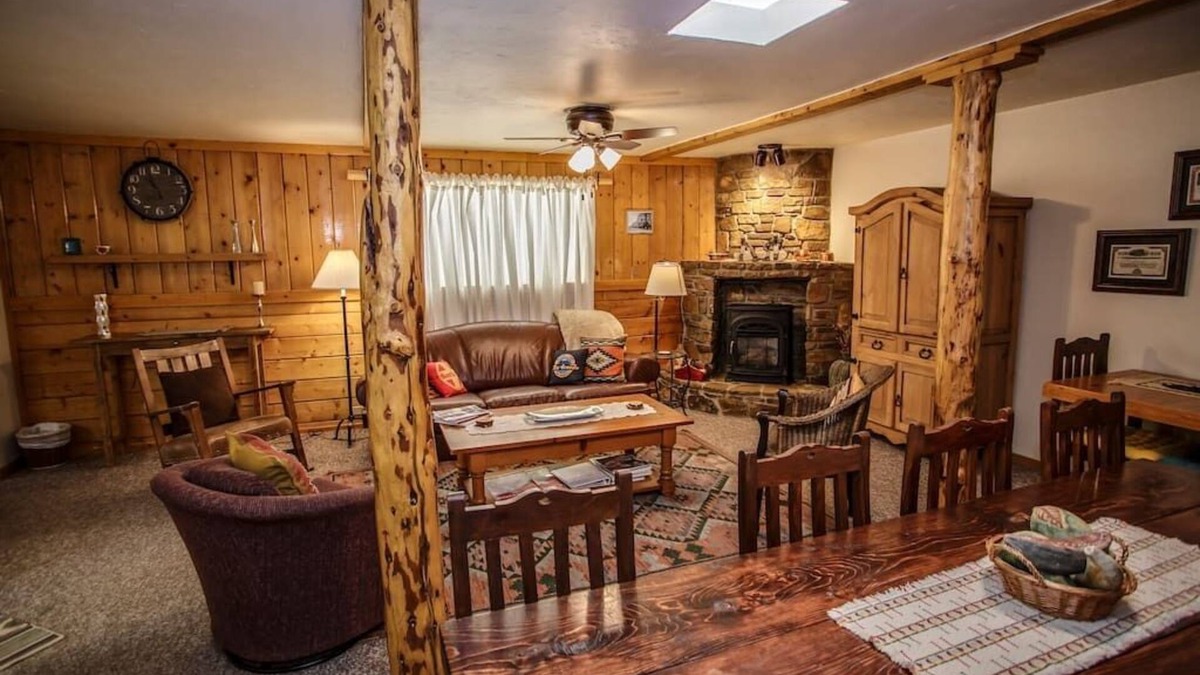 Chama Cabin | Encanto Lodge - Downtown Chama 2 Bedroom