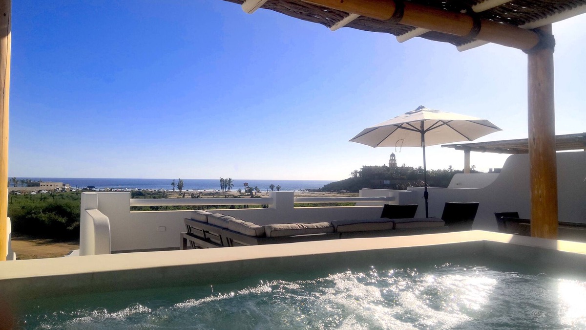 Cerritos Condo | Encanto Penthouse⛱ Pool, Rooftop Hot Tub & Sunsets