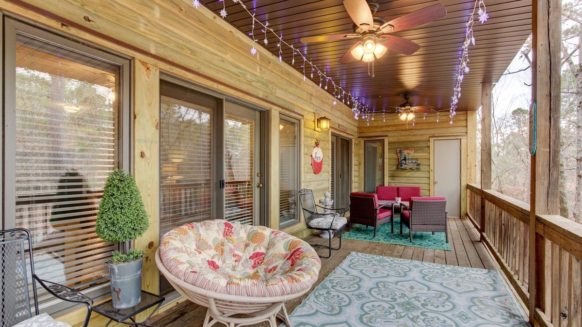 Mount Ida Condo | Enchanted Forest/280BVD Hosted by LOVR