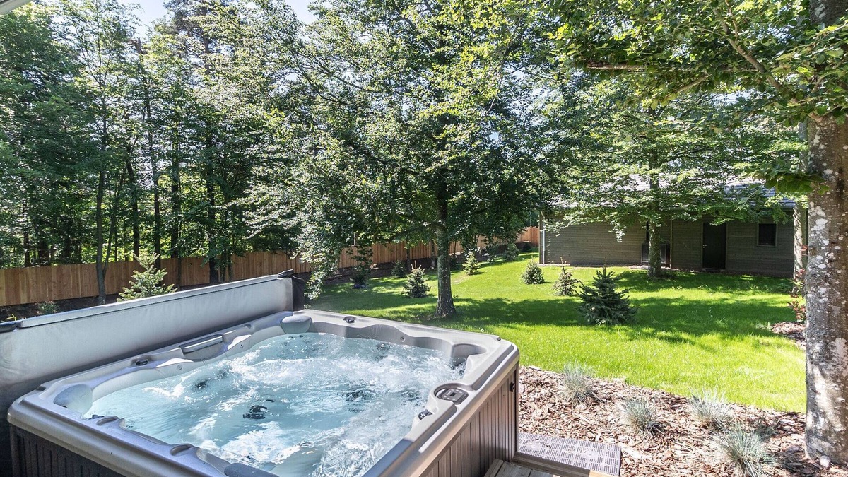 Le Chambon-sur-Lignon Cottage | Enchanting Lodge: Private Hot Tub, Golf Access, Pool, Spa & More