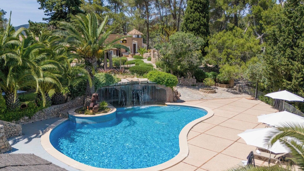 Esporles House | Enchanting 7-bedroom estate in Esporlas with AC, WiFi