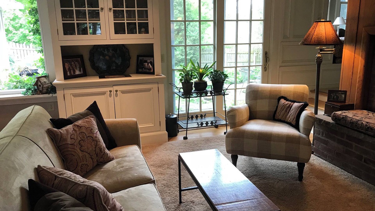 Cazenovia House | Enchanting circa 1860 House in Cazenovia Village