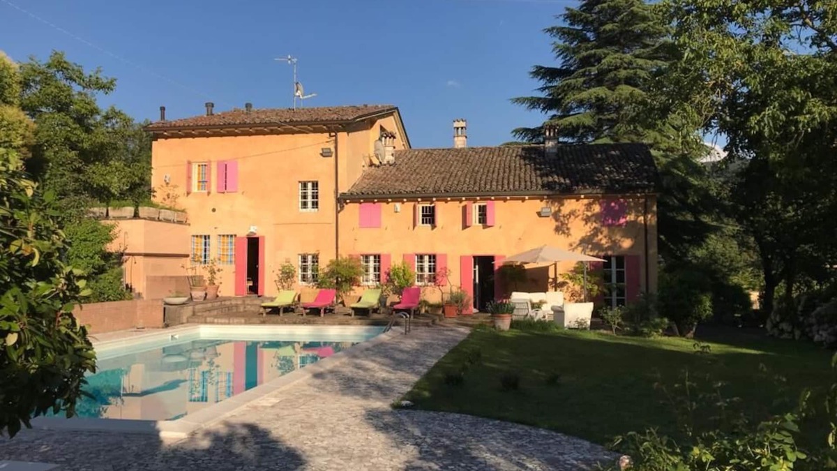 Langhirano Villa | Enchanting country estate, 5 minutes to downtown