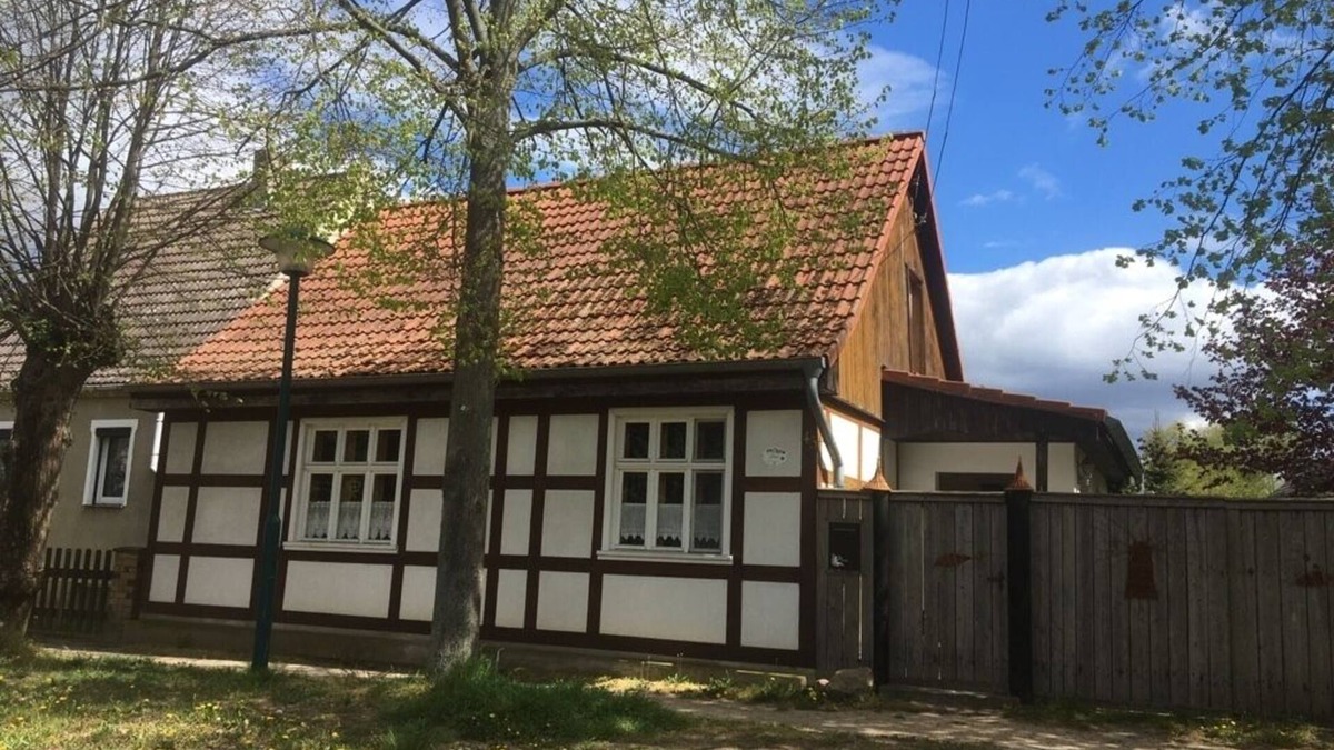 Neulewin House | Enchanting half-timbered holiday home in Oderbruch