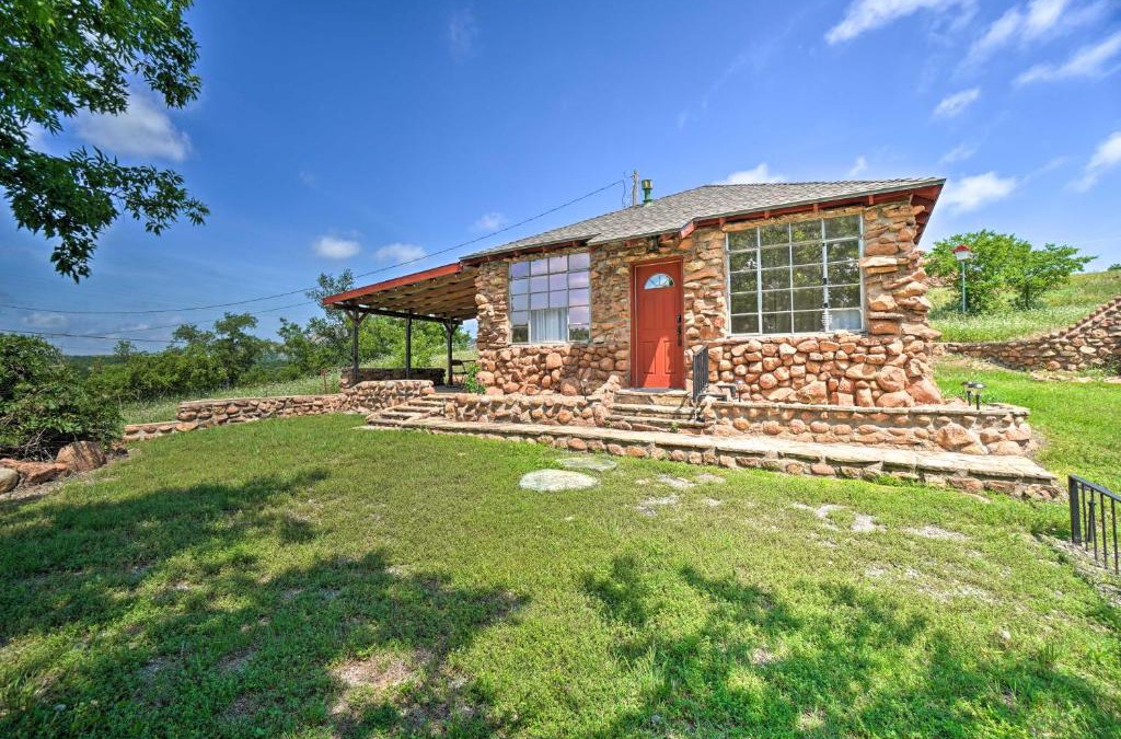 Medicine Park House | Enchanting Hilltop Cottage in Medicine Park!