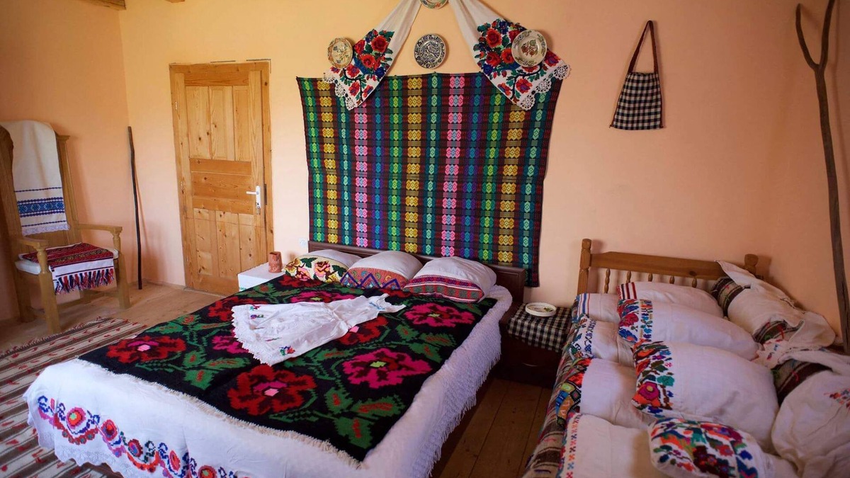 Cupseni Villa | ENCHANTING Holiday Home, Maramures, NW Transylvania near Rogoz UNESCO Church