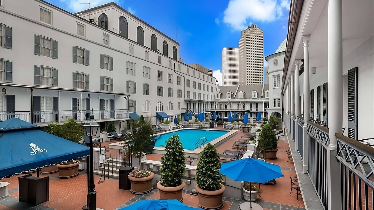 French Quarter Hotel | Enchanting Tourist Destination! Near New Orleans Jazz National Historical Park!