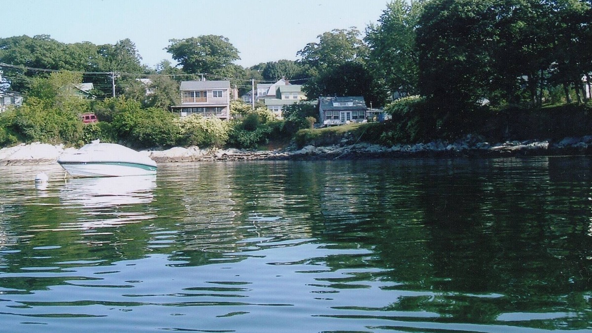 Peaks Island Cottage | ENCHANTING 2BR Cottage right ON The Ocean