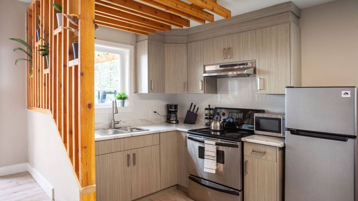 Black Mountain House | Enchantment Retreat in Black Mountain, Kelowna!