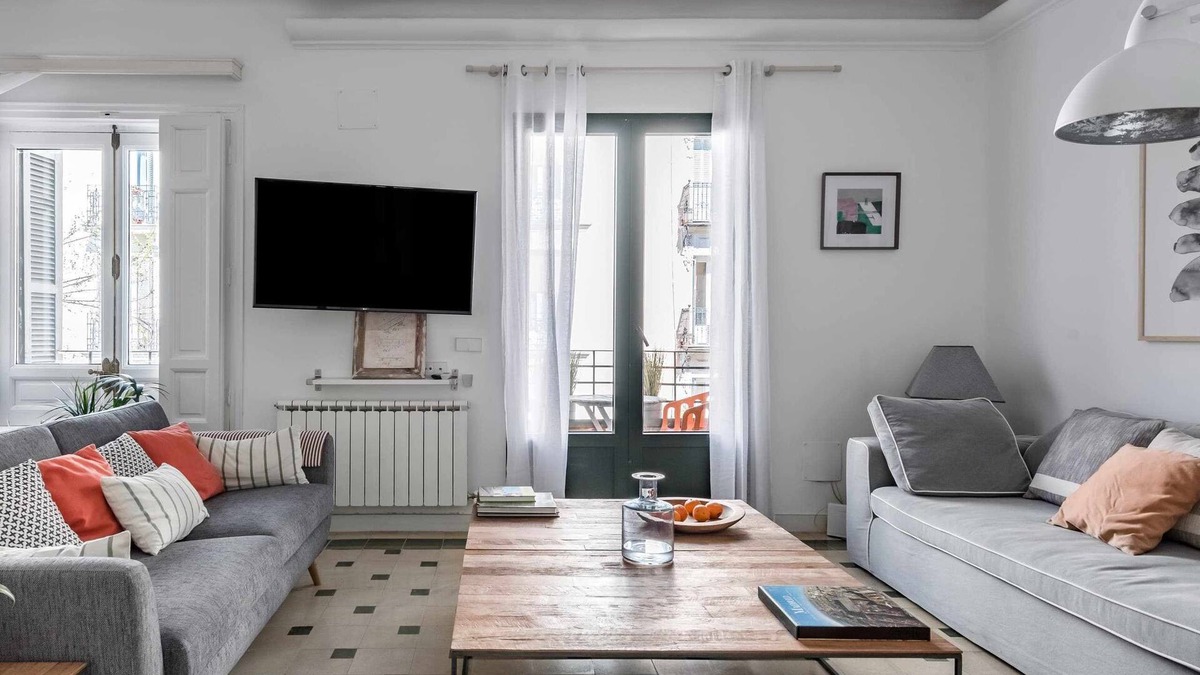 Palos de la Frontera Apartment | Encuentra la Calma en Este Piso Renovado en el Centro de Madrid