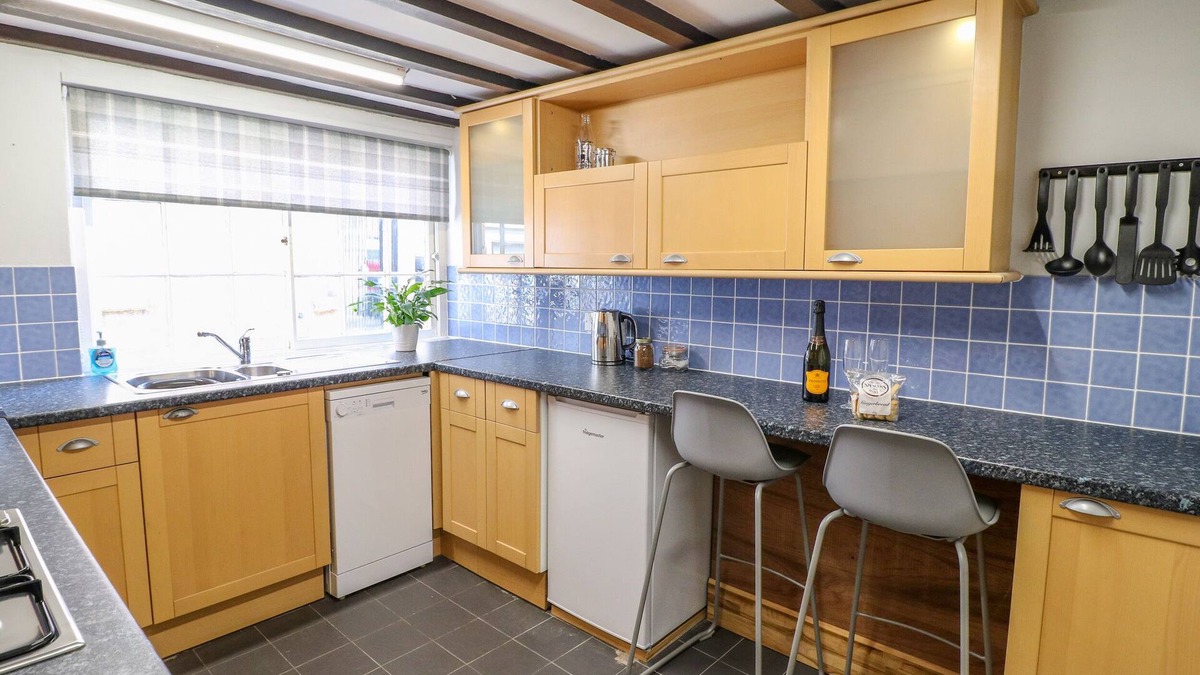 Ashbourne Cottage | End Cottage