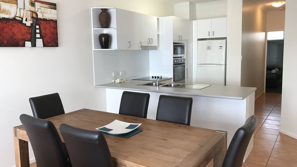 Coolum Beach Apartment | Endless Summer Resort