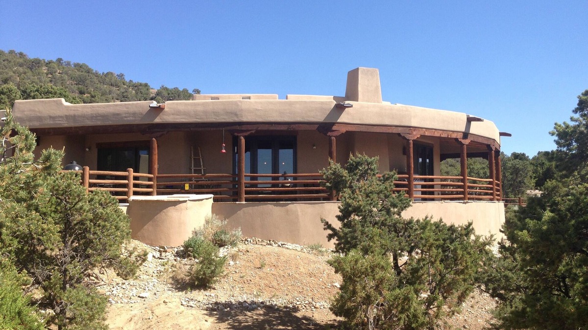 Taos House | Endless Views! Elegant Adobe in luxury neighborhood. With Hot tub.
