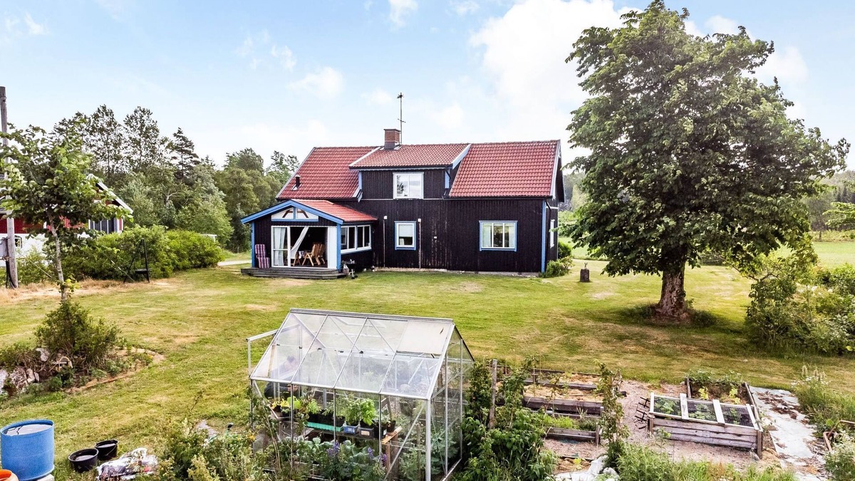 Bullaren House | Enerhögen Flädern by Interhome