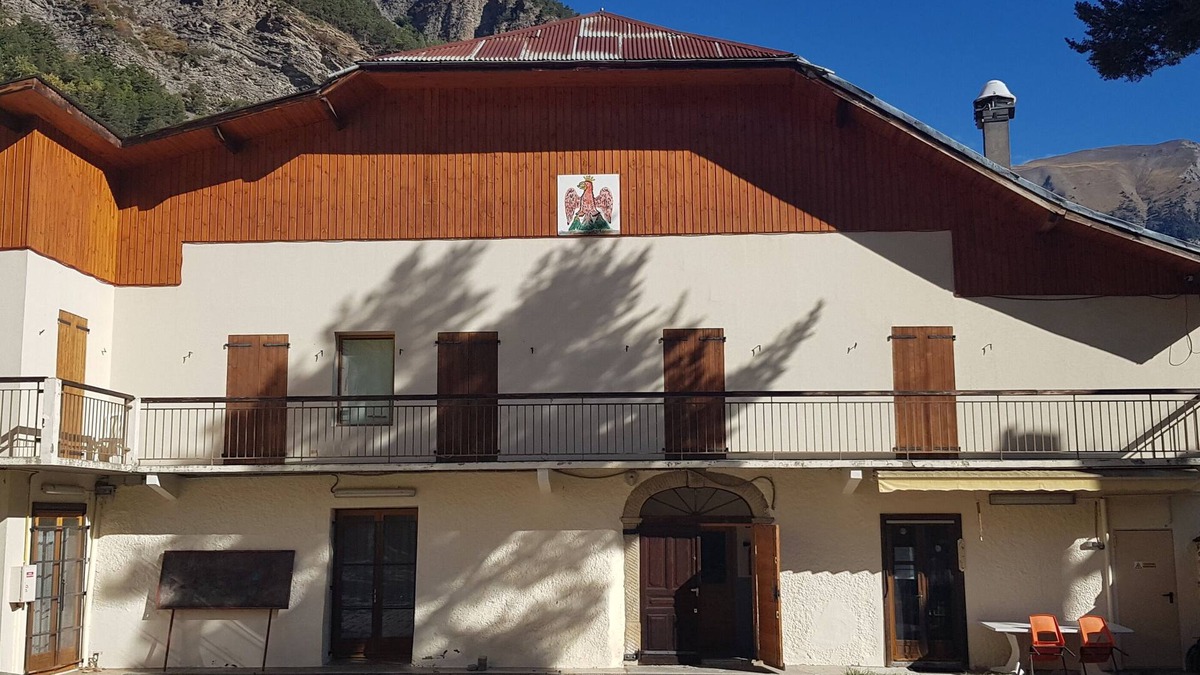La Condamine-Chatelard Ski Chalet | Enfance Populaire Holiday Center in Nice