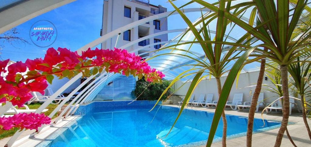 Sapareva Banya Apartment | ENIS Hotel с минерален басейн