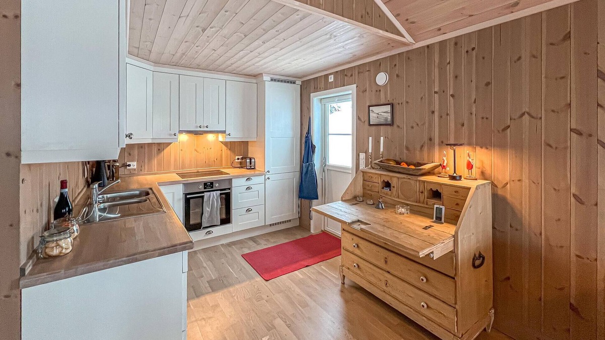 Vestre Slidre Apartment | Enjoy a great holiday in this fantastic holiday apartment with sweeping views of the countryside.