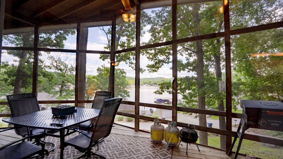 Sunrise Beach House | Enjoy A Great View at The Hideout!