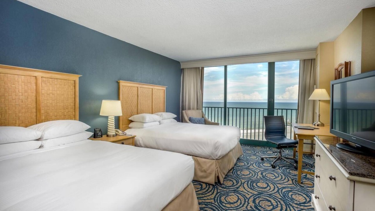 Brush - Stewarts Hotel | Enjoy a Hassle-Free and Suiting Stay! Two Homely Units! 2 Swimming Pool & Tub