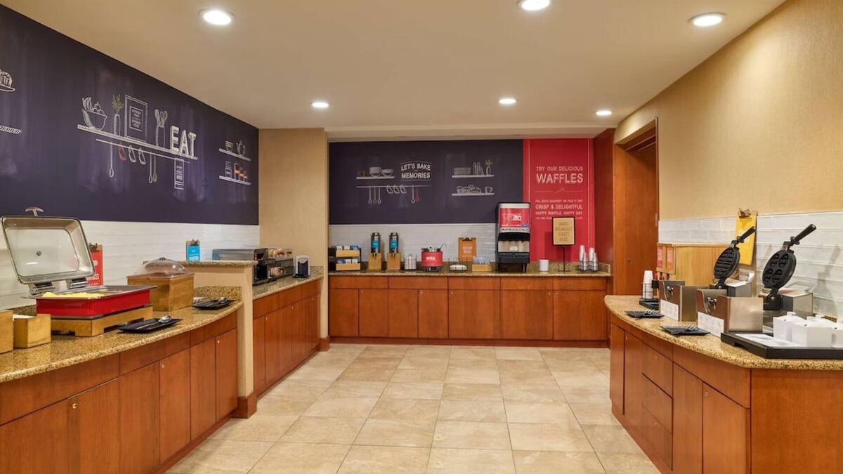 Smithfield Hotel | Enjoy a Hassle-Free Stay - Central Location, Near Colleges, Casino & Providence