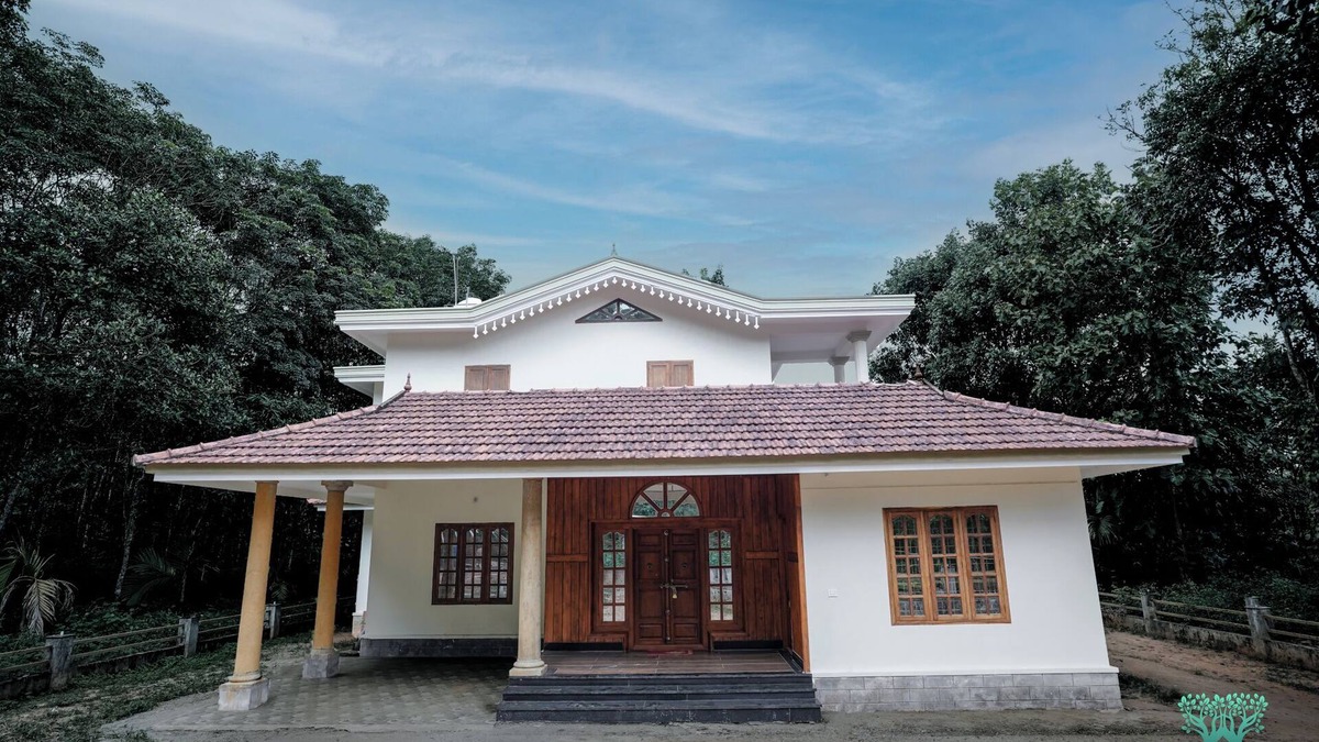 Kenichira Other | Enjoy a Holiday in a Centrally Located, Luxury Living Stay With Food in Wayanad