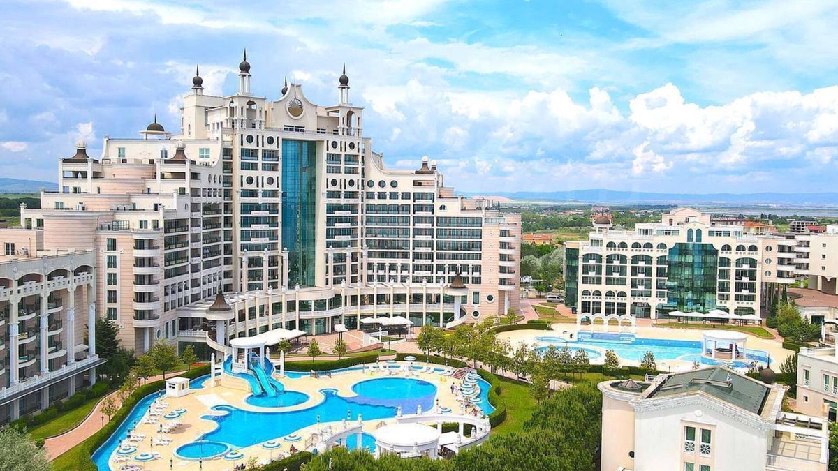 Pomorie Apartment | Enjoy a relaxing family vacation at the sea in Apartment Sunset resort C8-24
