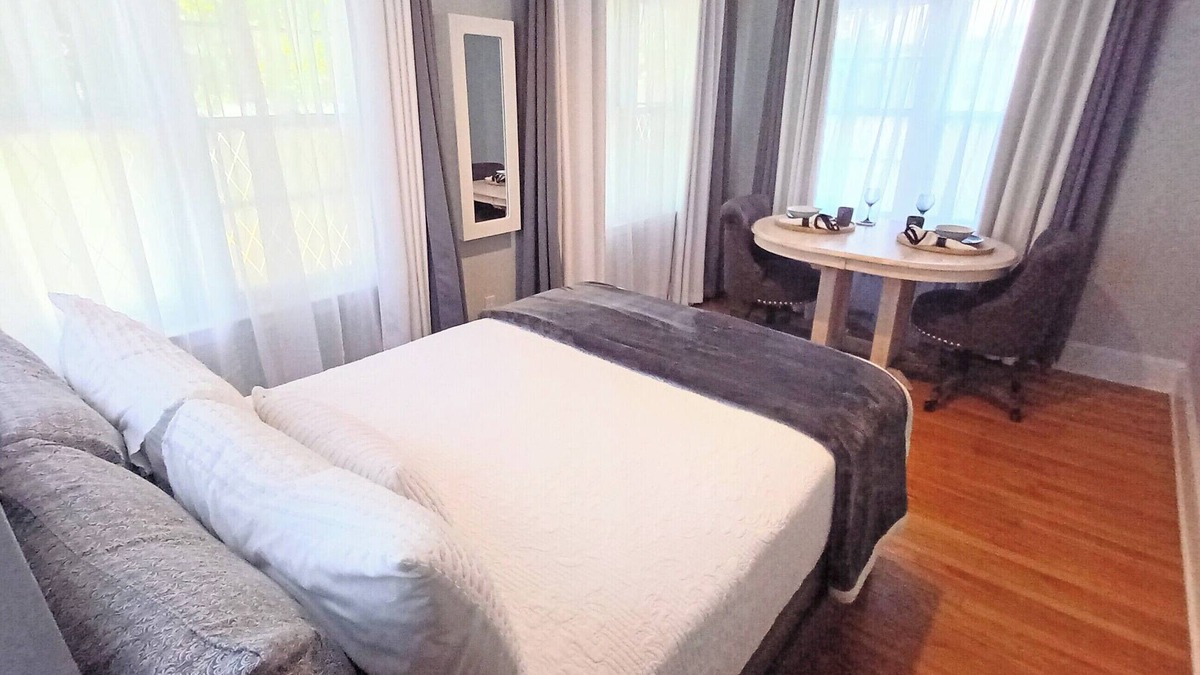 Winchester Apartment | Enjoy a restful stay with fast internet, smart TV and the company of your pet.