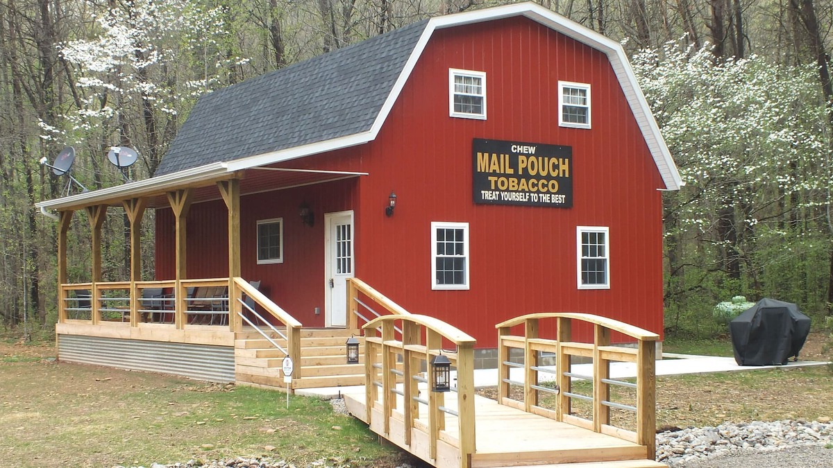 Peebles Cabin | Enjoy a Secluded Amish-Built Cabin with Pond & Firepit on 6 Private Acres