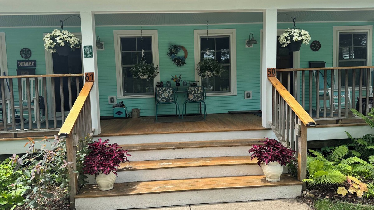 South End Apartment | Enjoy a vacay on the lake and bike path!
