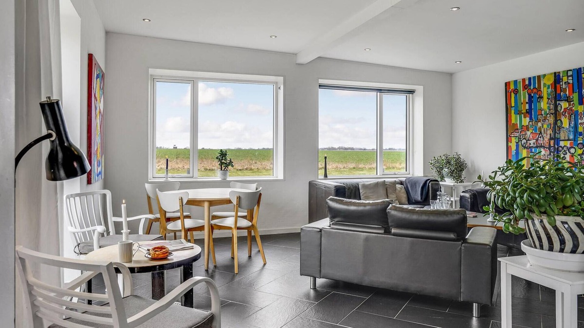 Naesby House | Enjoy a wonderful vacation in this quietly located vacation home.