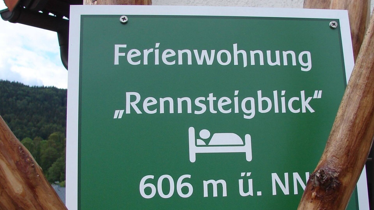 Goldlauter Apartment | Enjoy a wonderful vacation on the famous Rennsteig in the Thuringian Forest!