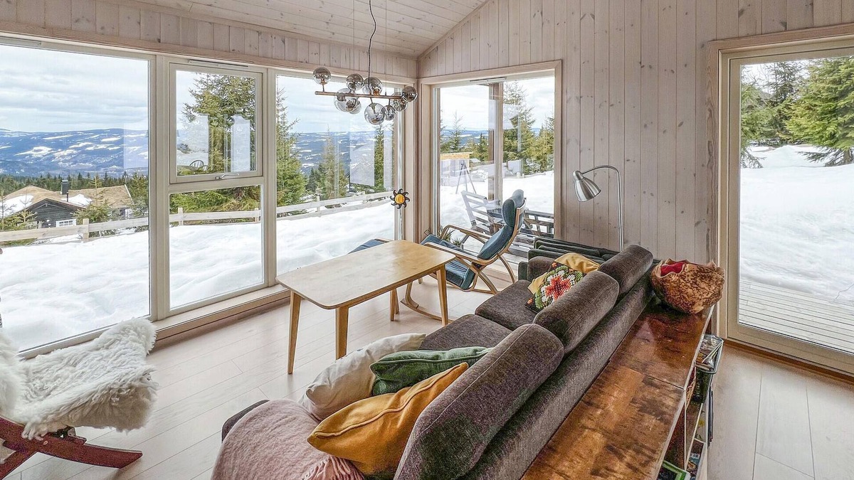 Tretten House | Enjoy an unforgettable vacation in this beautiful and cozy vacation home.