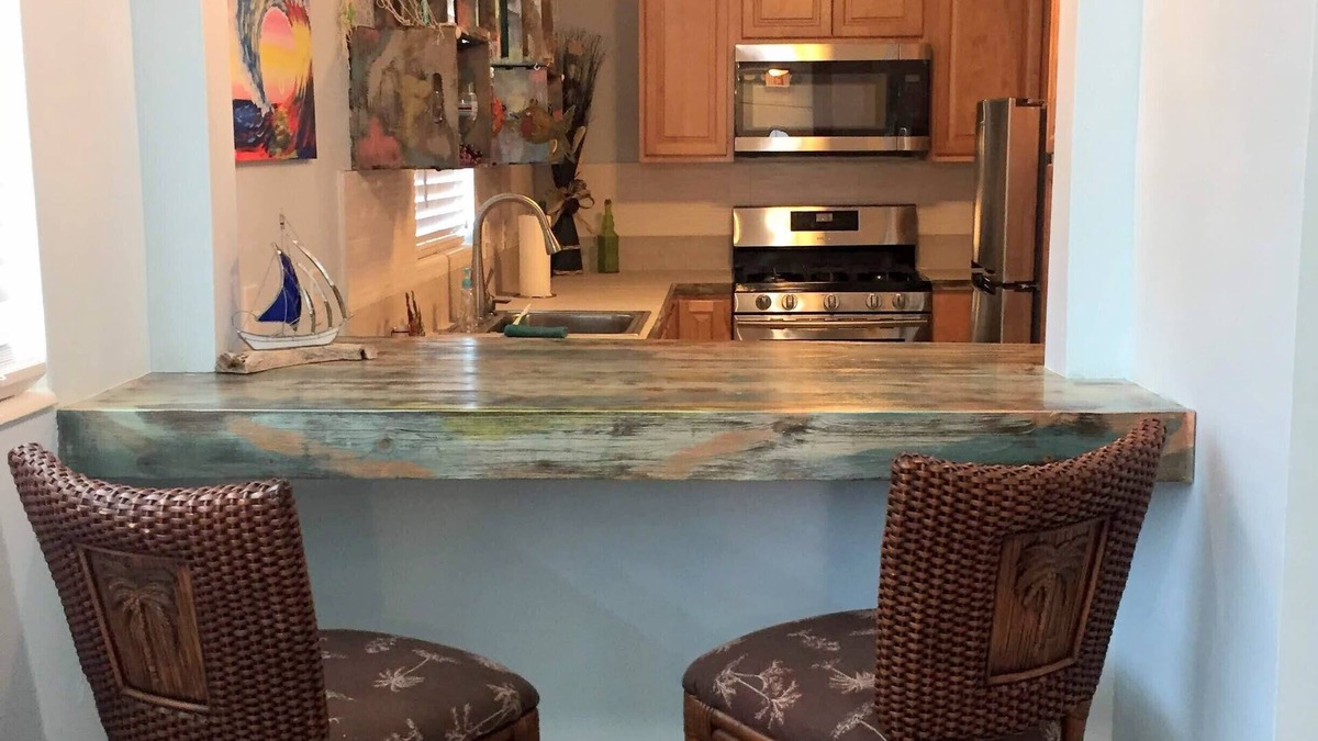 Historic Downtown Melbourne House | Enjoy Downtown Melbourne at the Nautical Nights, just minutes from the beach!