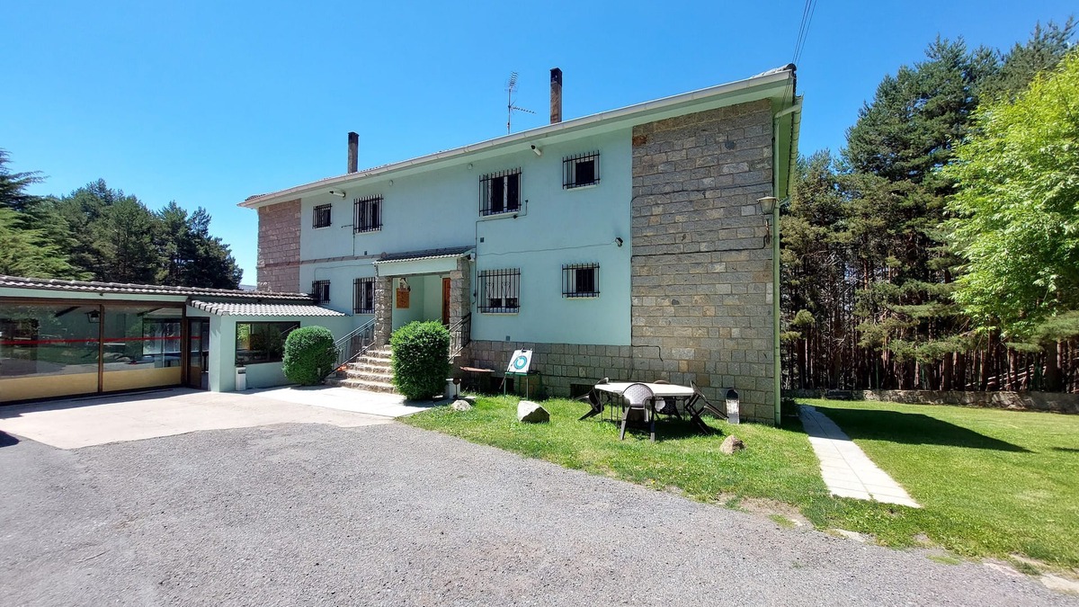 Navarredonda de Gredos Apartment | Enjoy Gredos in FAMILY or in COUPLE
