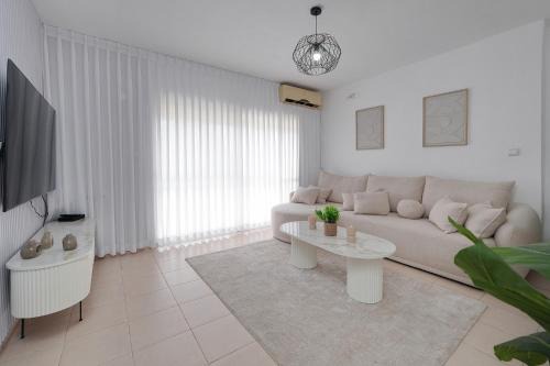 Ein Ya'akov Apartment | Enjoy