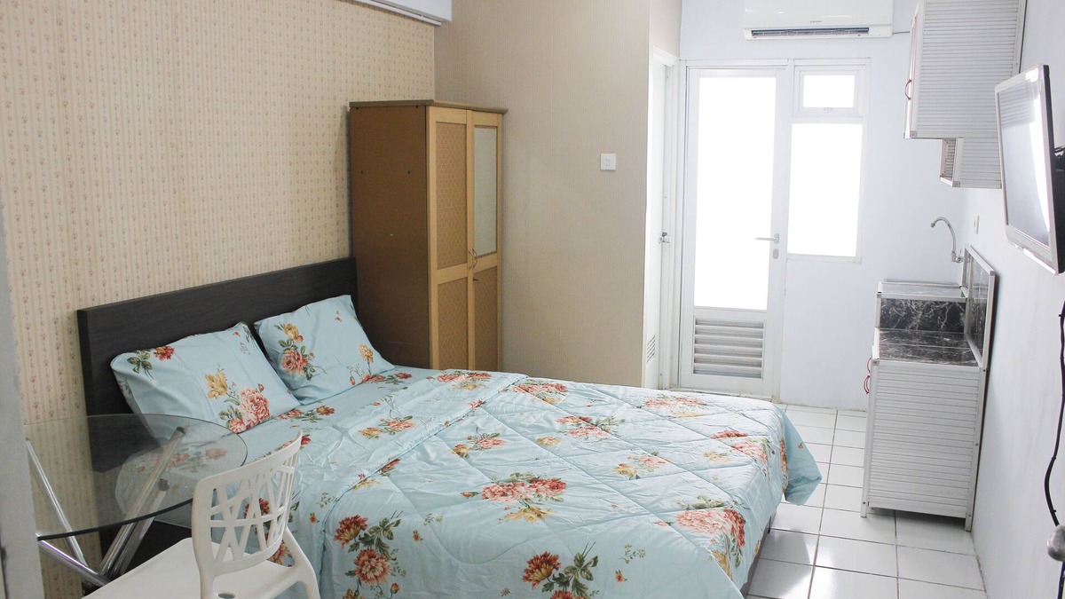 Gading Apartment | ENJOY JAKARTA TRIP (non smoking/wifi)
