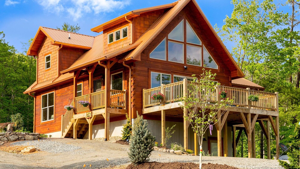 Hot Springs Cabin | Enjoy Nature Comfortably