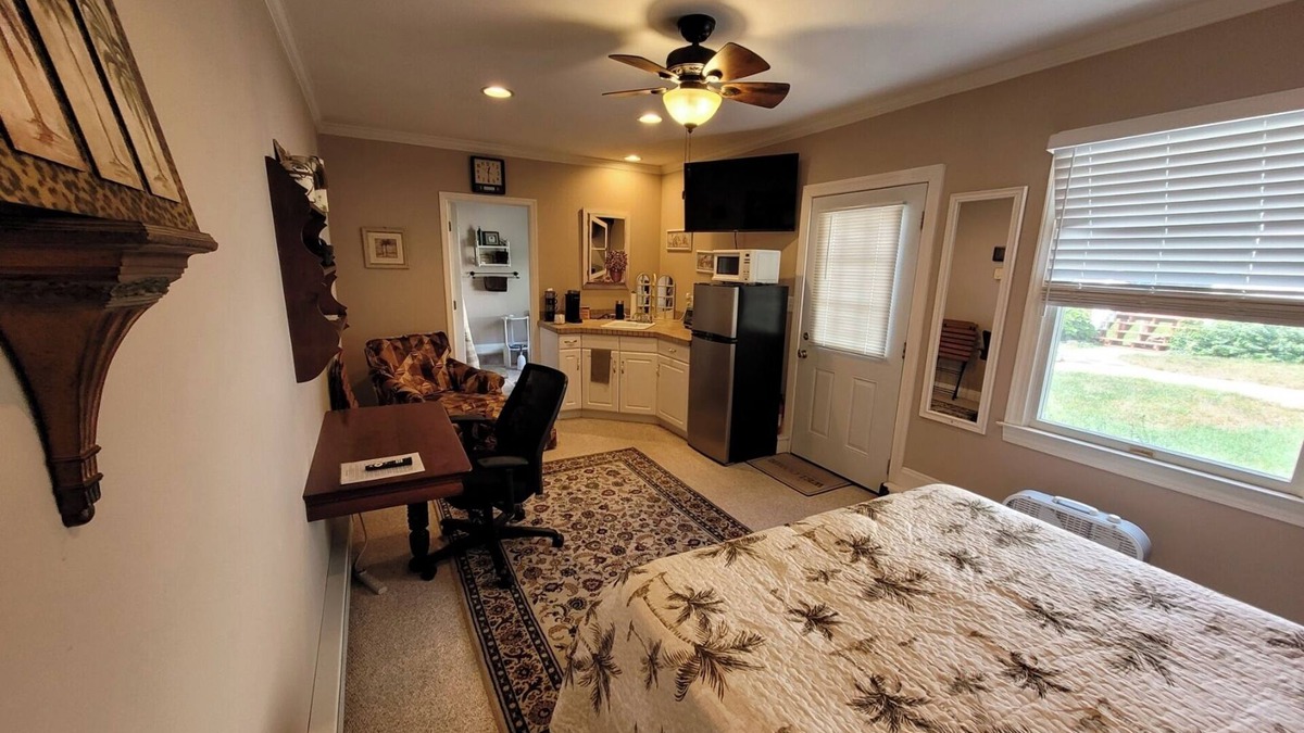 Lovettsville Apartment | Enjoy peace, quite and the beauty!