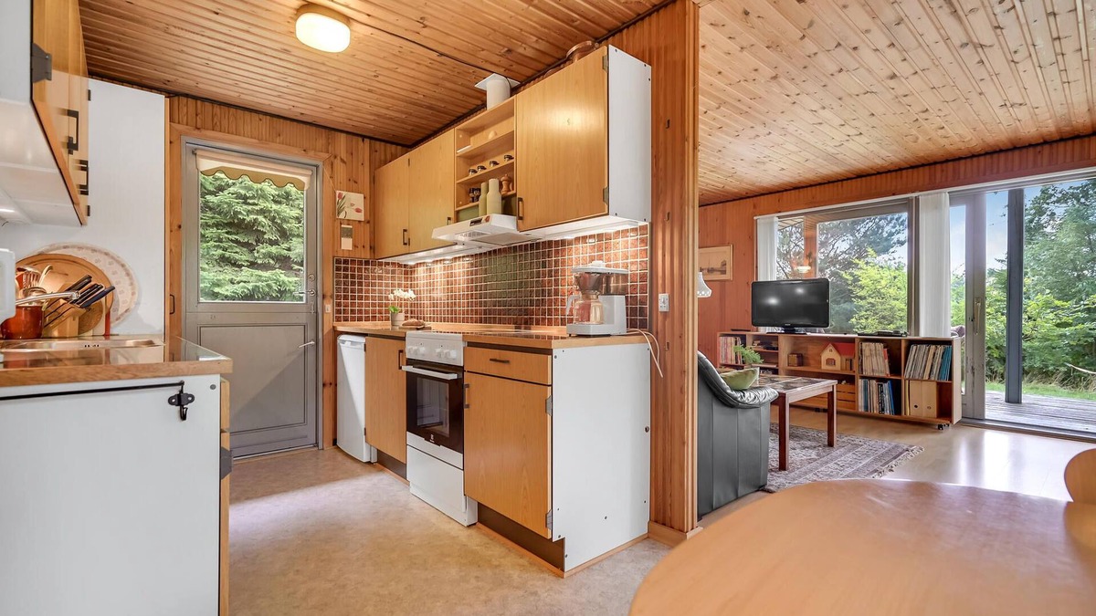 Femmøller House | Enjoy real summer house atmosphere in this vacation home in Femmøller Bakker.