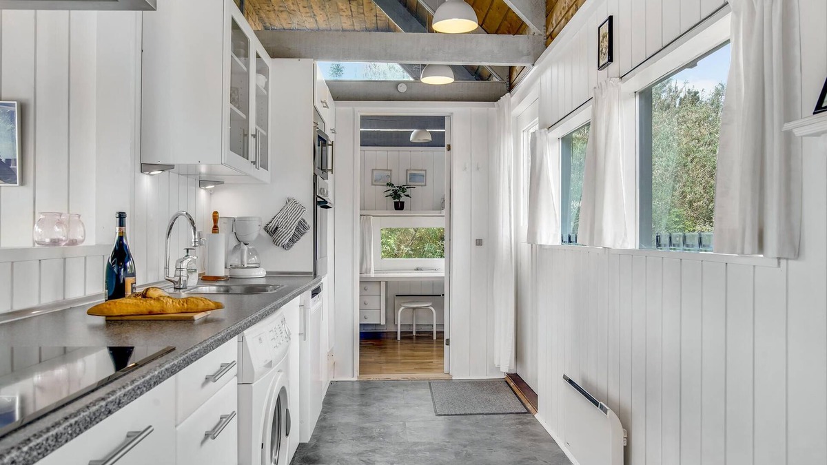 Kandestederne House | Enjoy some unforgettable vacations in this vacation home near Kandestederne Strand.