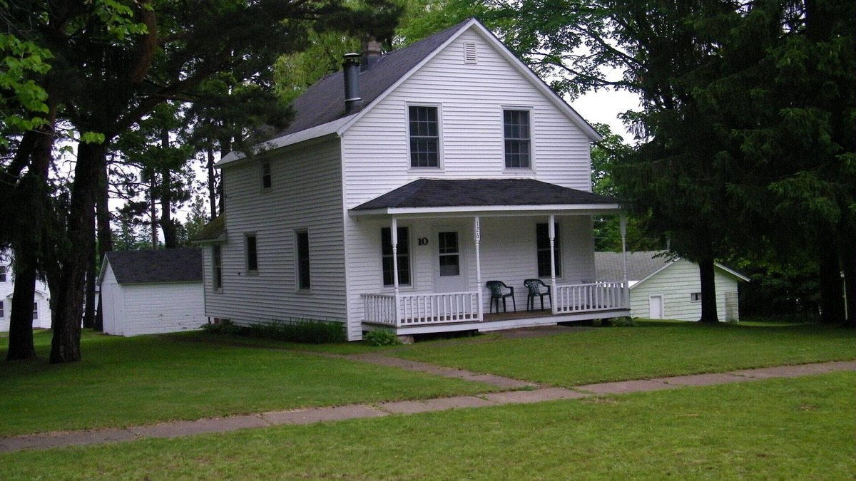 Montreal House | Enjoy the Great Outdoors and Lake Superior